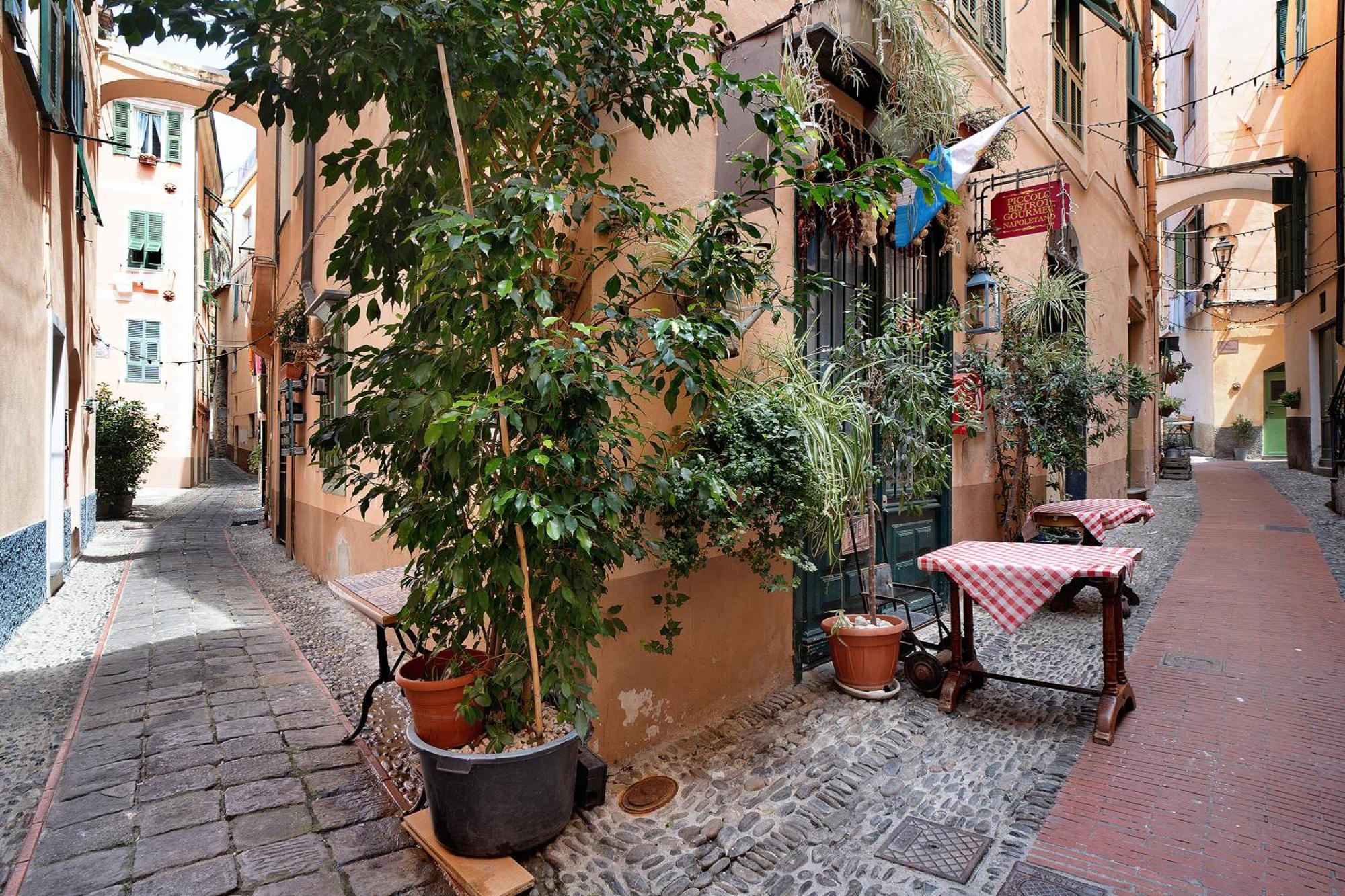 Casa Elena Lejlighed Bordighera Eksteriør billede